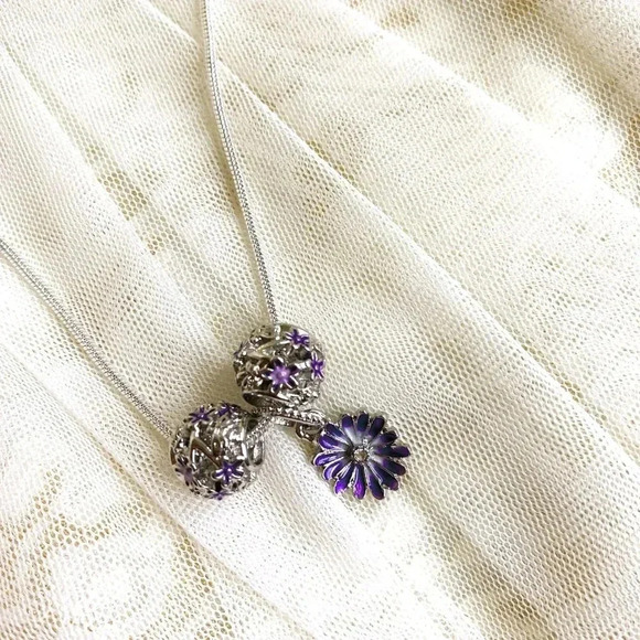 Cute Purple Daisy Floral & Beaded Pendant Sterling Silver Necklace 18" - Picture 5 of 7